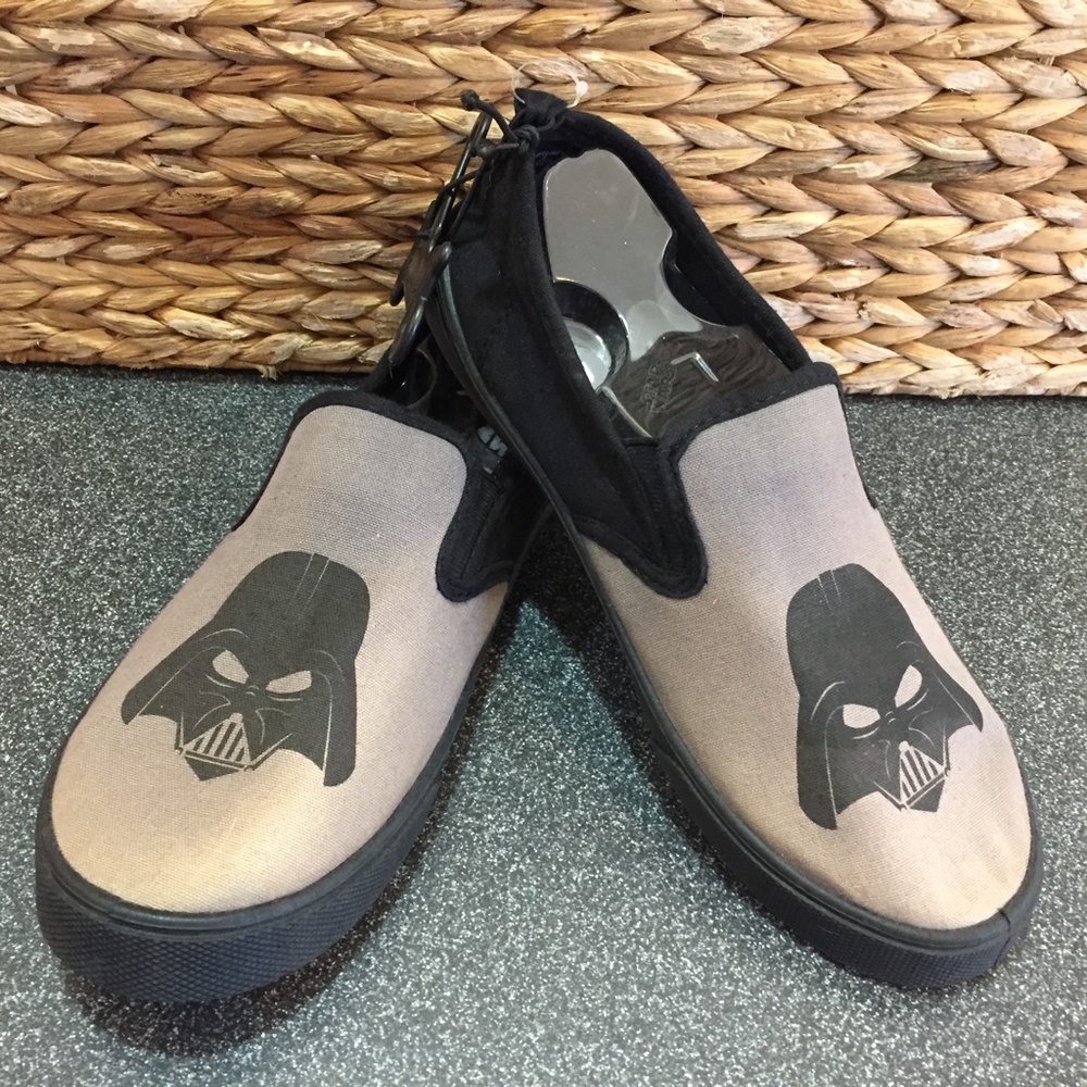 Star Wars Darth Vader Slip-on Boy's 6~ Women's 8